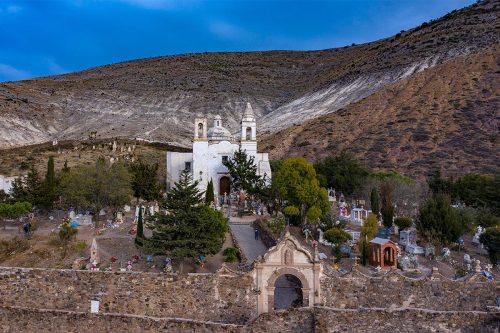 real-de-catorce-mexico-cemiterio-panteon-capilla-guadalupe